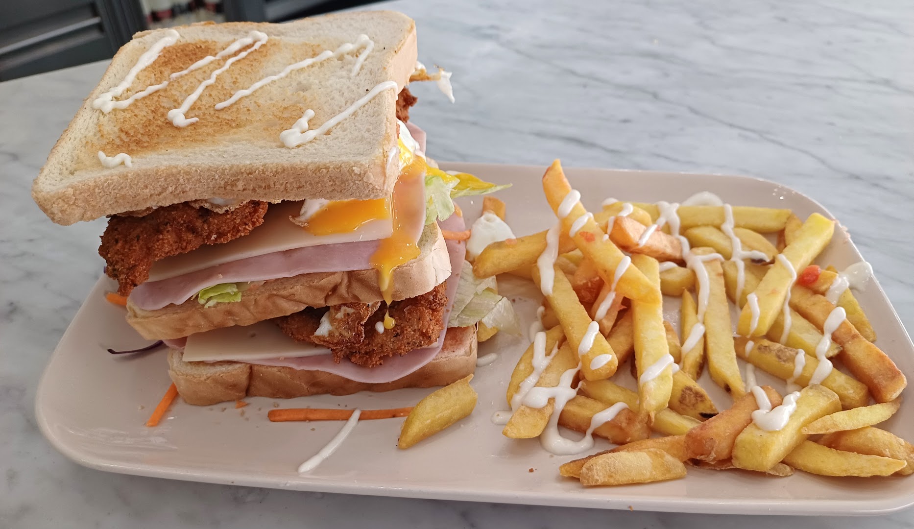 El Pilar Cafeteria · Fotos 4