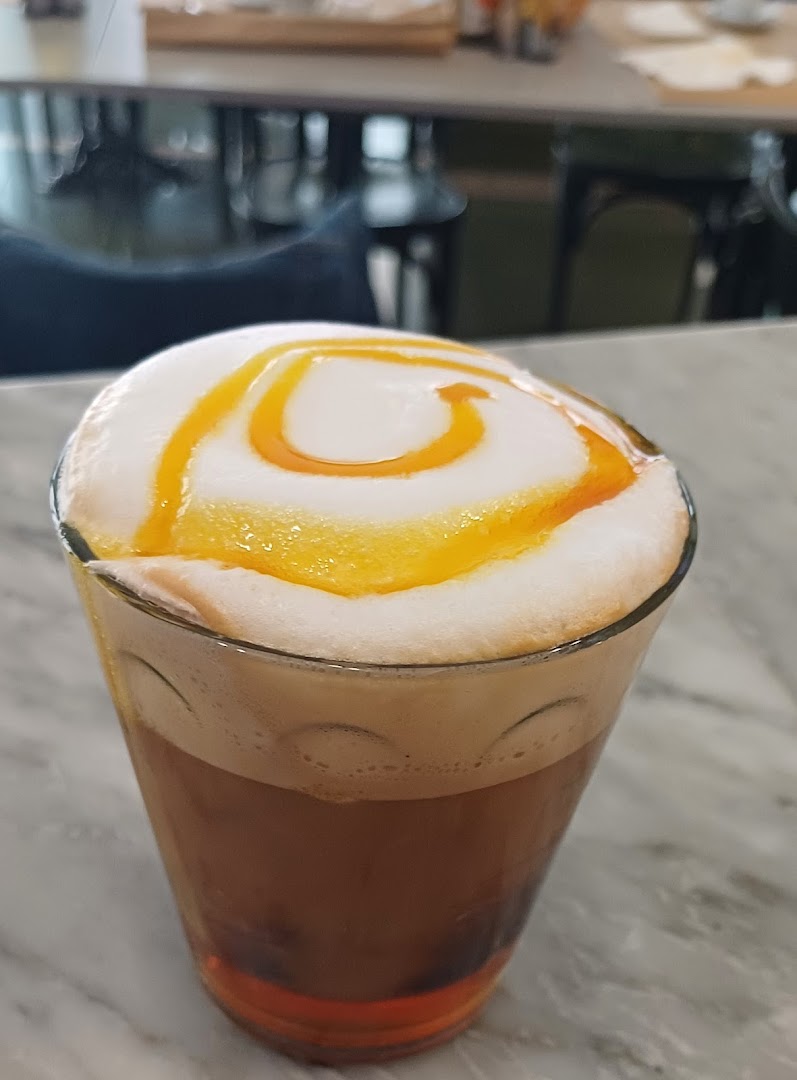 El Pilar Cafeteria · Fotos 10